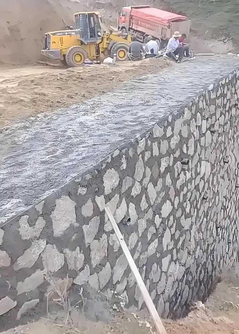 无锡宜兴边坡加固